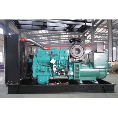 300kw重慶康明斯柴油發電機組-重慶康明斯6缸柴油機MTAA11-G3柴油發電機組,缸徑/行程：125/147mm,柴油發電機組水冷發動機功率310KW,柴油發電機組配套馬拉松斯坦福發電機。廠價直銷歡迎選購：13773399855。