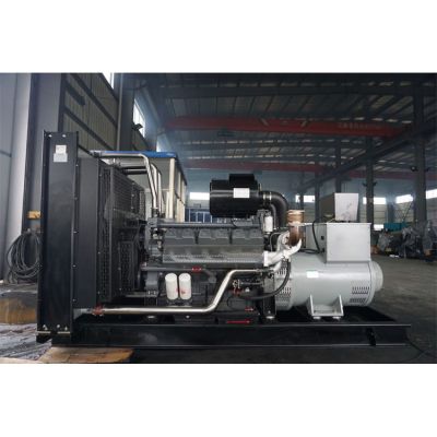 600kw無(wú)錫動(dòng)力柴油發(fā)電機(jī)組-無(wú)錫動(dòng)力12缸柴油機(jī)WD287TAD61L柴油發(fā)電機(jī)組,缸徑/行程：138/160mm,柴油發(fā)電機(jī)組水冷發(fā)動(dòng)機(jī)功率680KW,柴油發(fā)電機(jī)組配套馬拉松斯坦福發(fā)電機(jī)。廠價(jià)直銷(xiāo)歡迎選購(gòu)：13773399855。