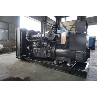 300kw上柴動(dòng)力柴油發(fā)電機(jī)組-上柴股份6缸柴油機(jī)6ETAA11.8-G33柴油發(fā)電機(jī)組,缸徑/行程：128/153mm,柴油發(fā)電機(jī)組水冷發(fā)動(dòng)機(jī)功率338KW,柴油發(fā)電機(jī)組配套馬拉松斯坦福發(fā)電機(jī)。廠價(jià)直銷歡迎選購：13773399855。